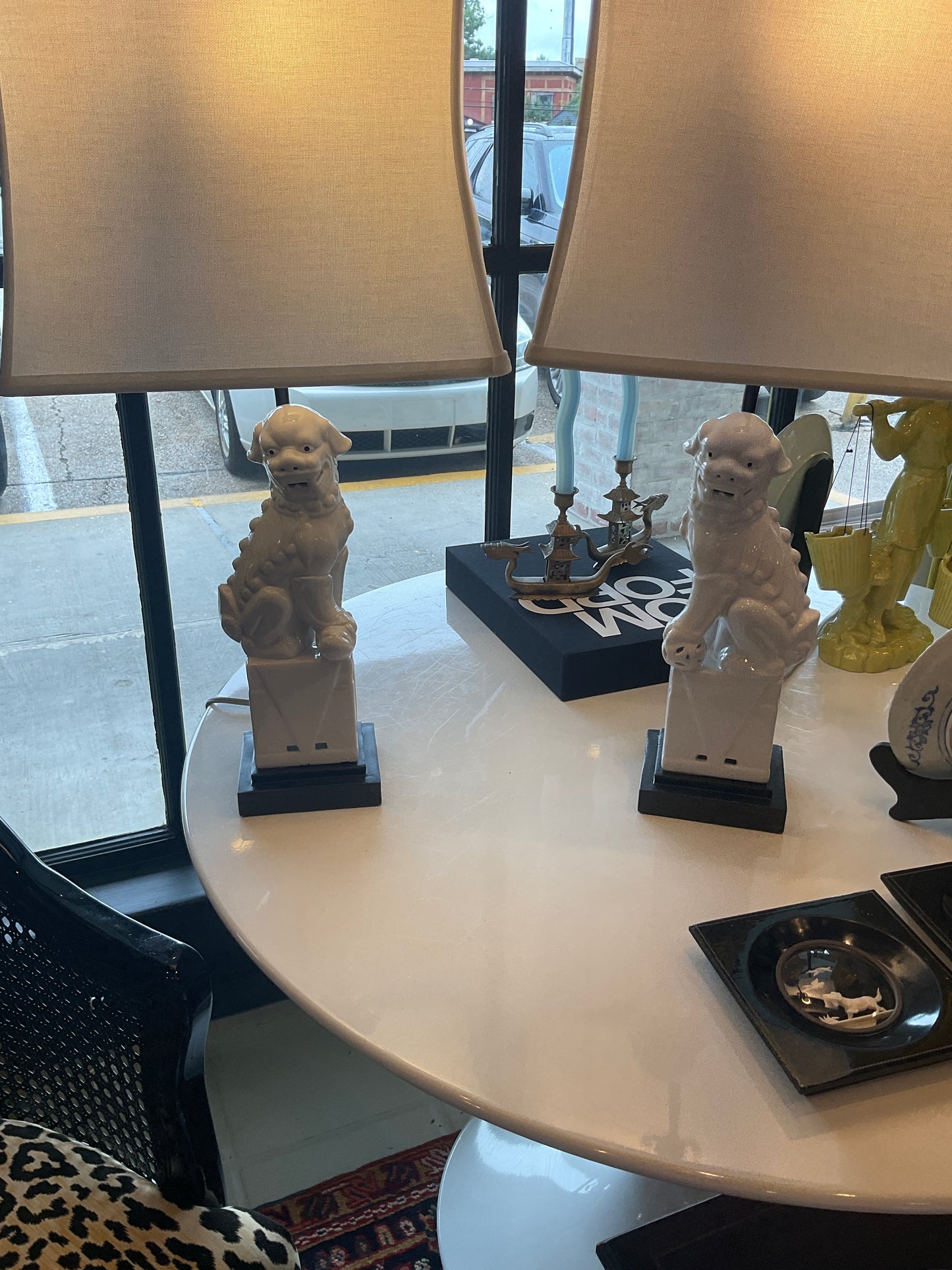 Foo dog lamp